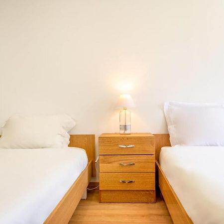 리스본 Guestready - Sweet Melody Near The Airport 아파트 외부 사진